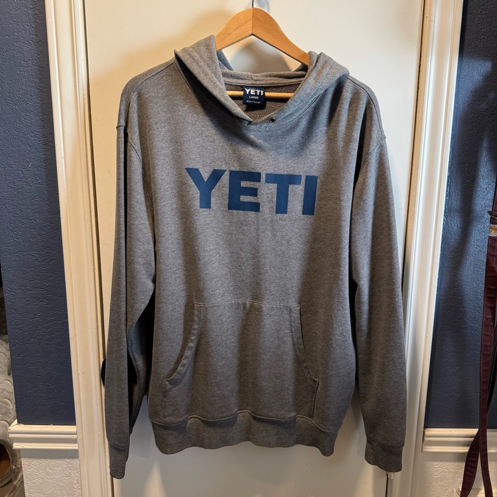 YETI Men's Hoodie